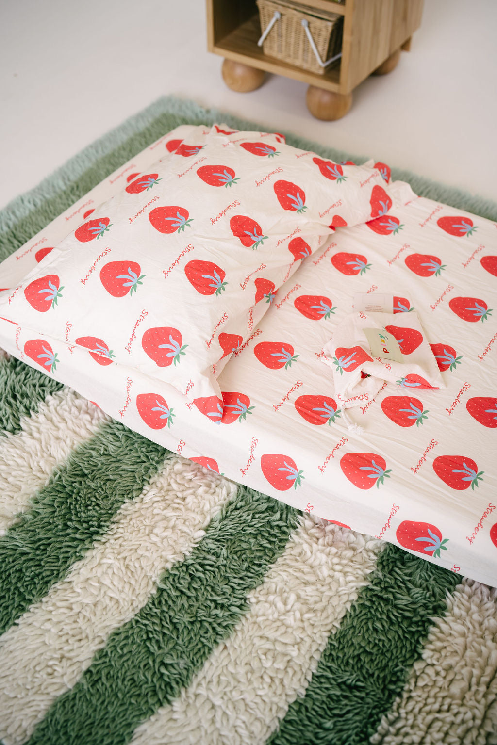 Strawberry Shortcake Frill Sheet Set