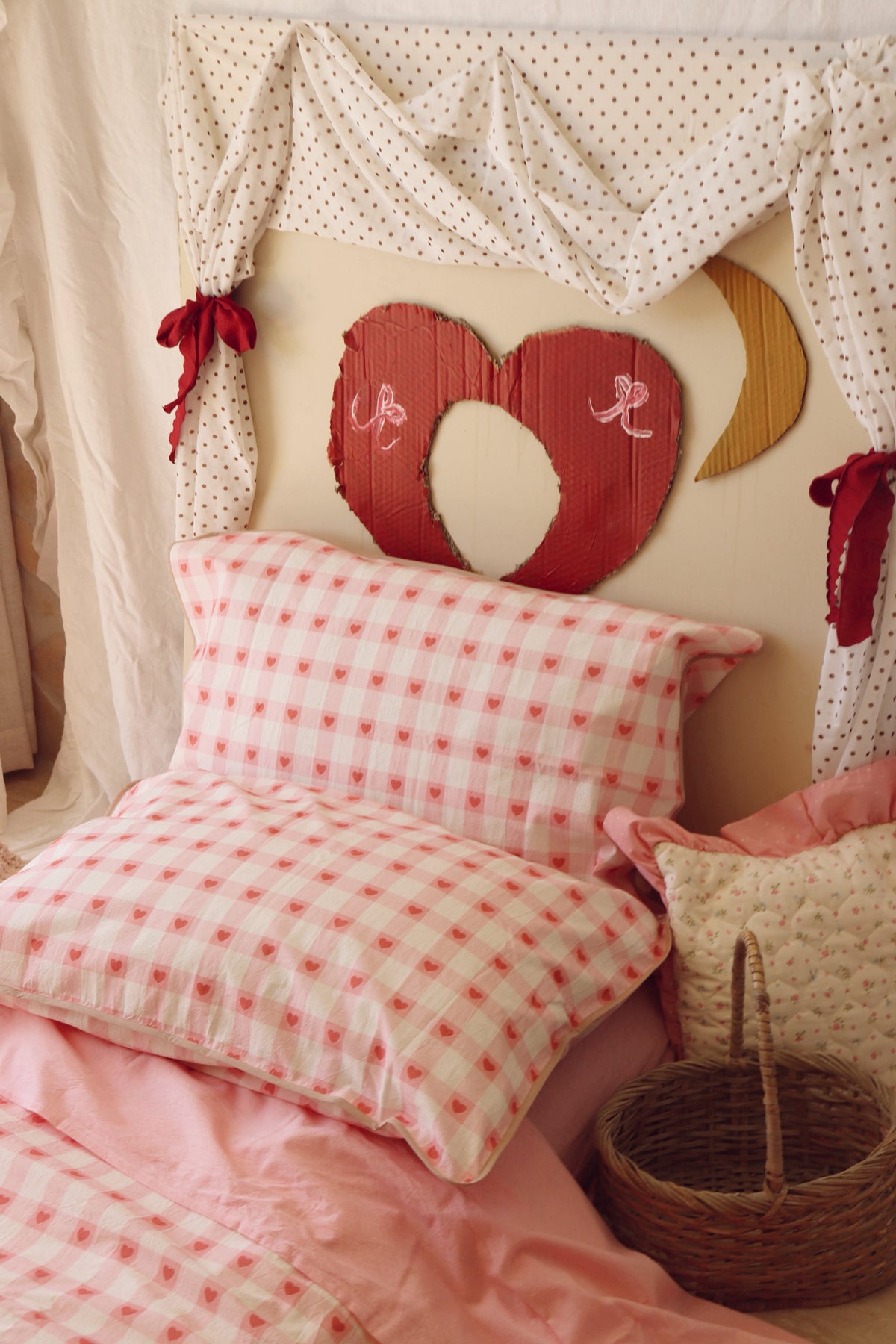 PRE ORDER Heriloom Heart Duvet Set