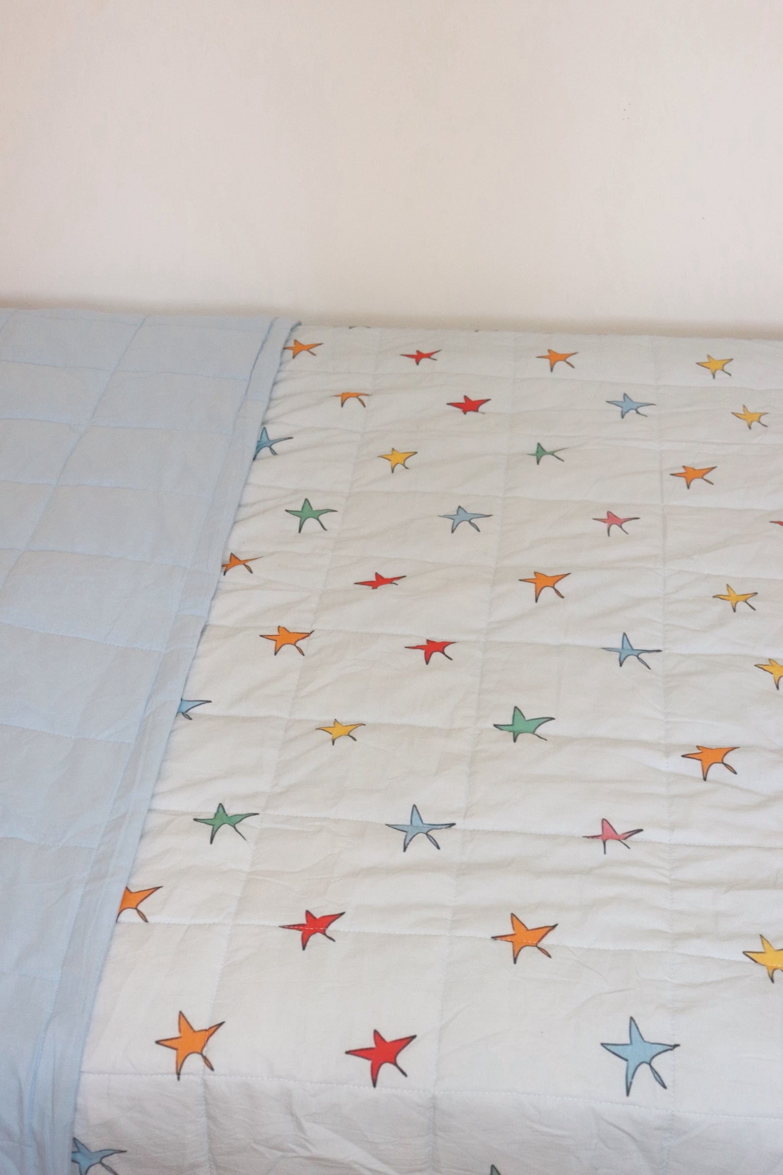 PRE ORDER Retro Star Reversible Rainbow Quilt